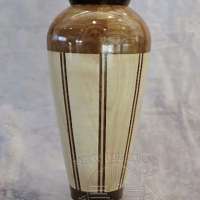 Ray-Davis_Vase_Segments-maple_walnut-stave